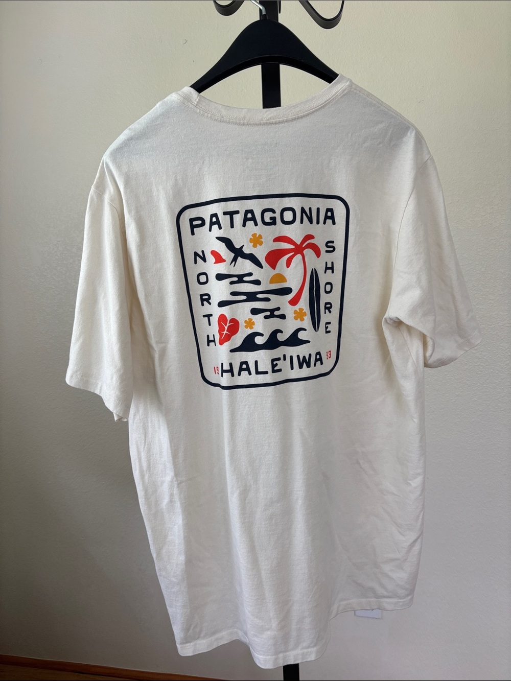 Patagonia White Short-Sleeve Hale'iwa Graphic Tee with Navy and Orange Print